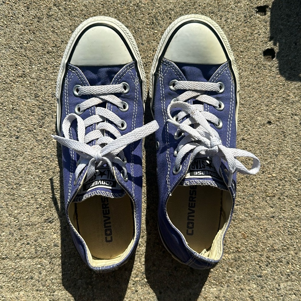 Converse royal blue size 7